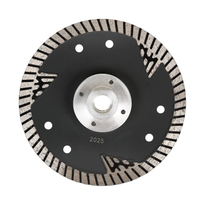 Алмазный отрезной диск TECH-NICK PILOT D125/M14 гранит Алмазный отрезной диск TECH-NICK PILOT D125/M14 гранит